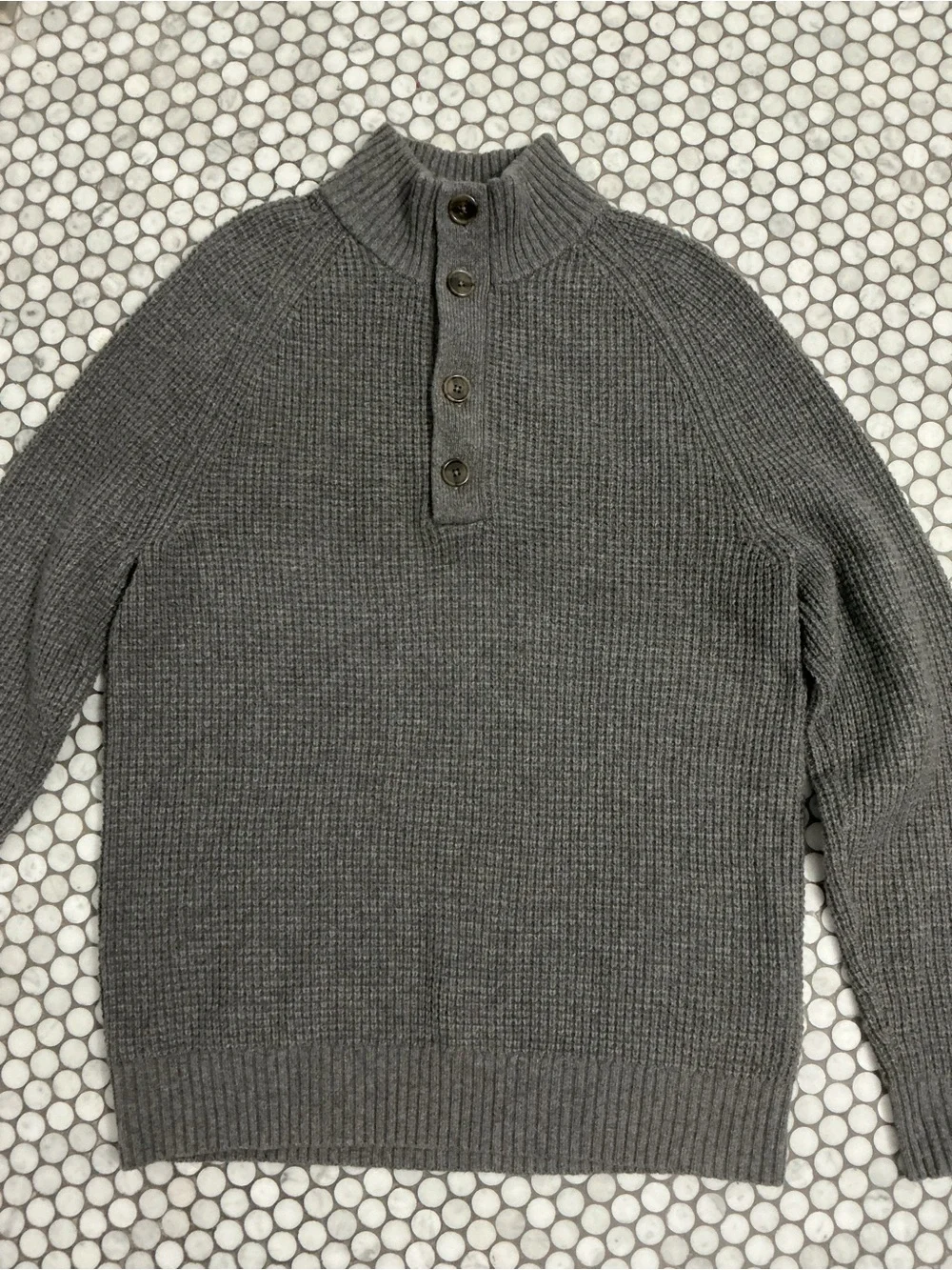 Banana Republic Merino Wool Waffle Knit Mock-Neck Henley Sweater Gray Size M